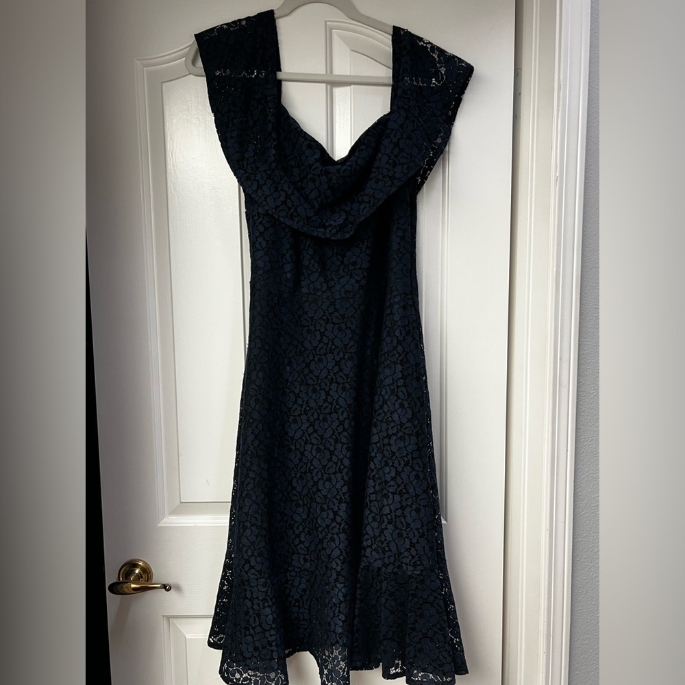 Off the shoulder lacy dark blue banana republic dress